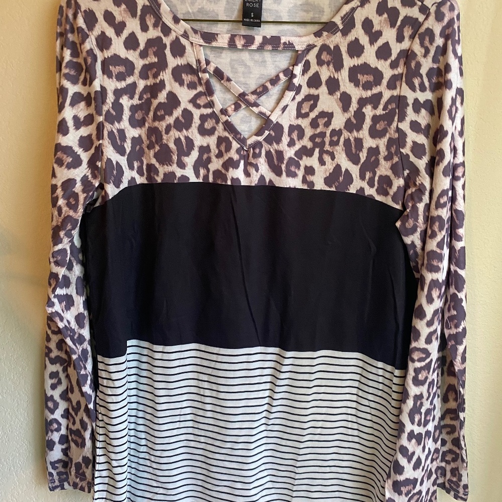Long sleeve tee